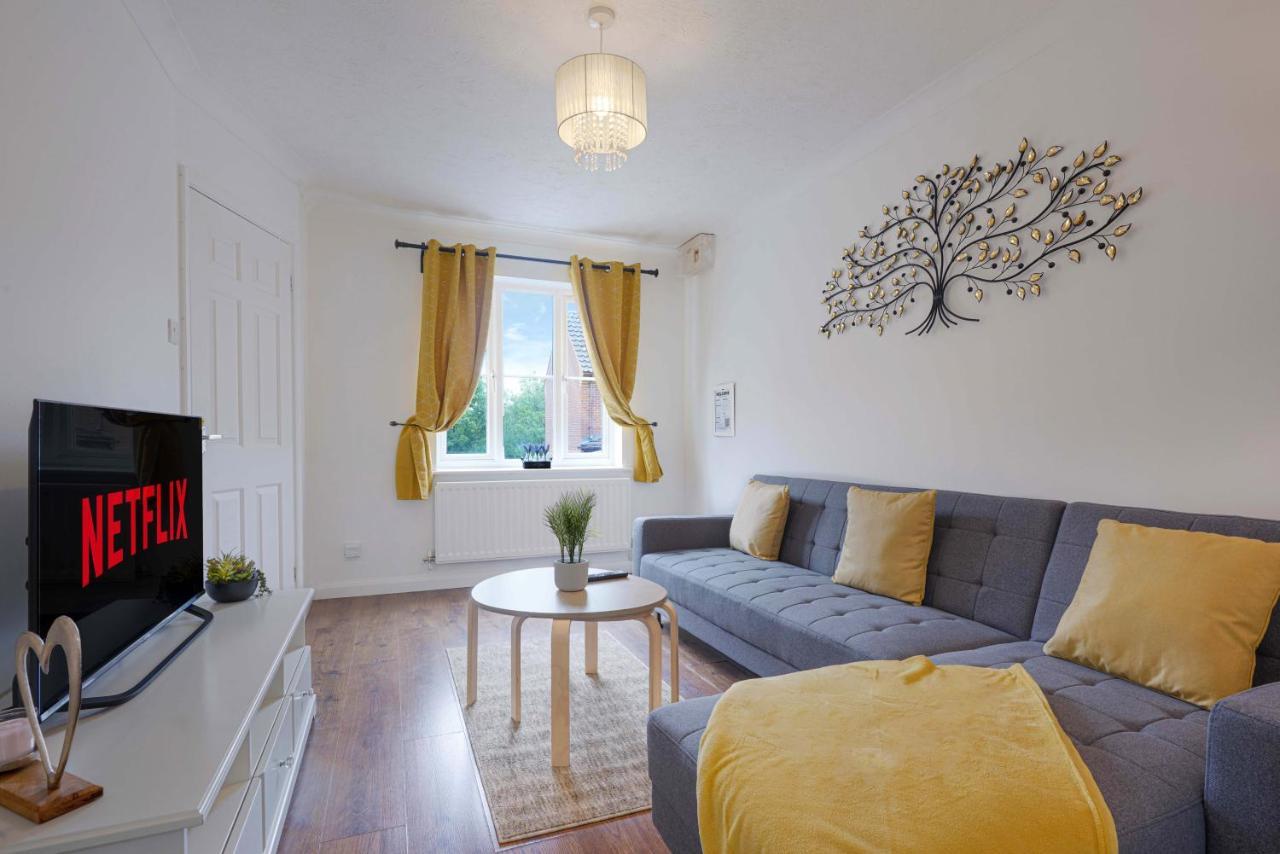 Wonderful 2 Bed Accommodates 6 Villa Shenley Brook End Buitenkant foto